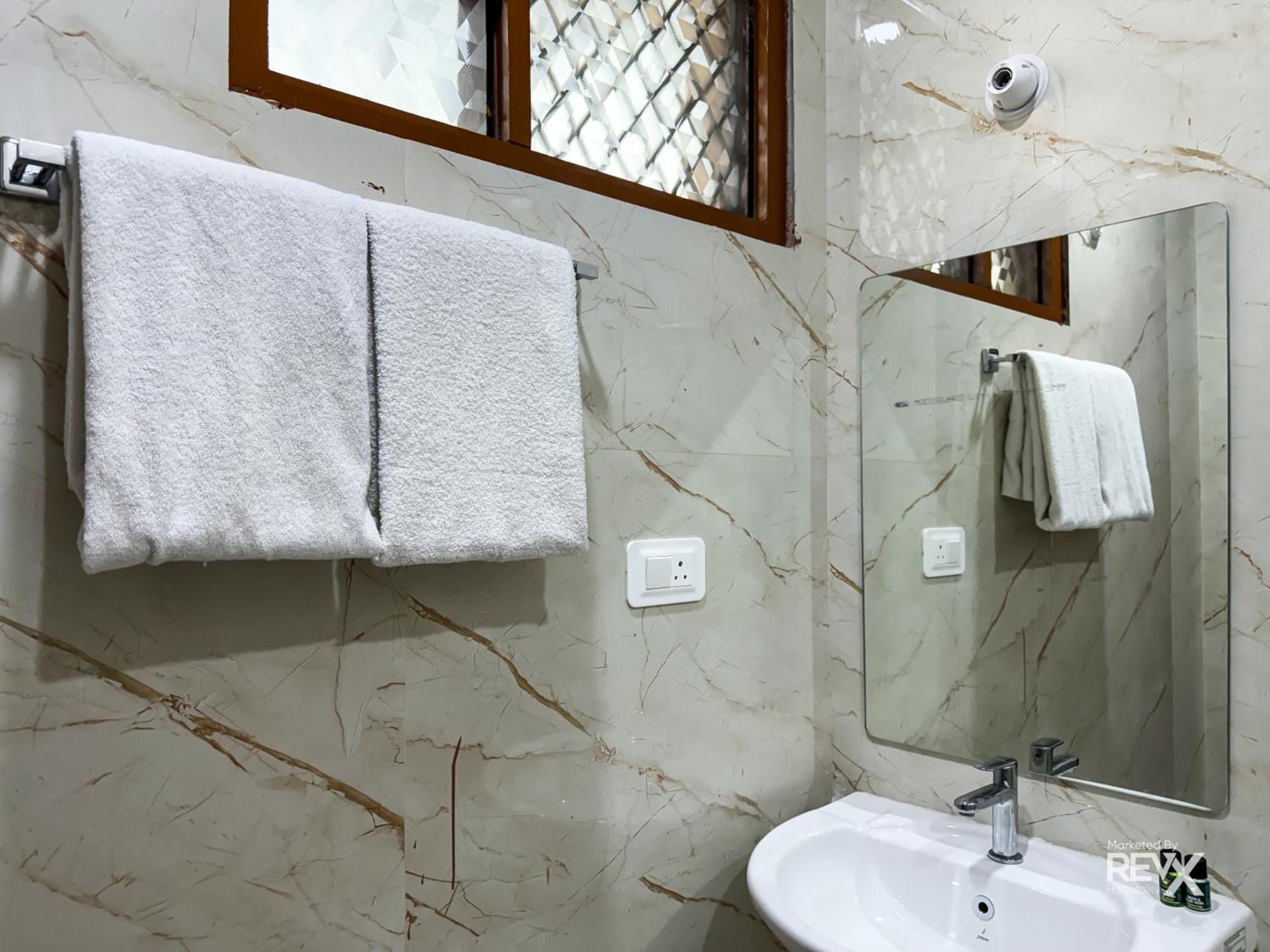 Guru Sadan A Luxe Stay Ayodhya المظهر الخارجي الصورة