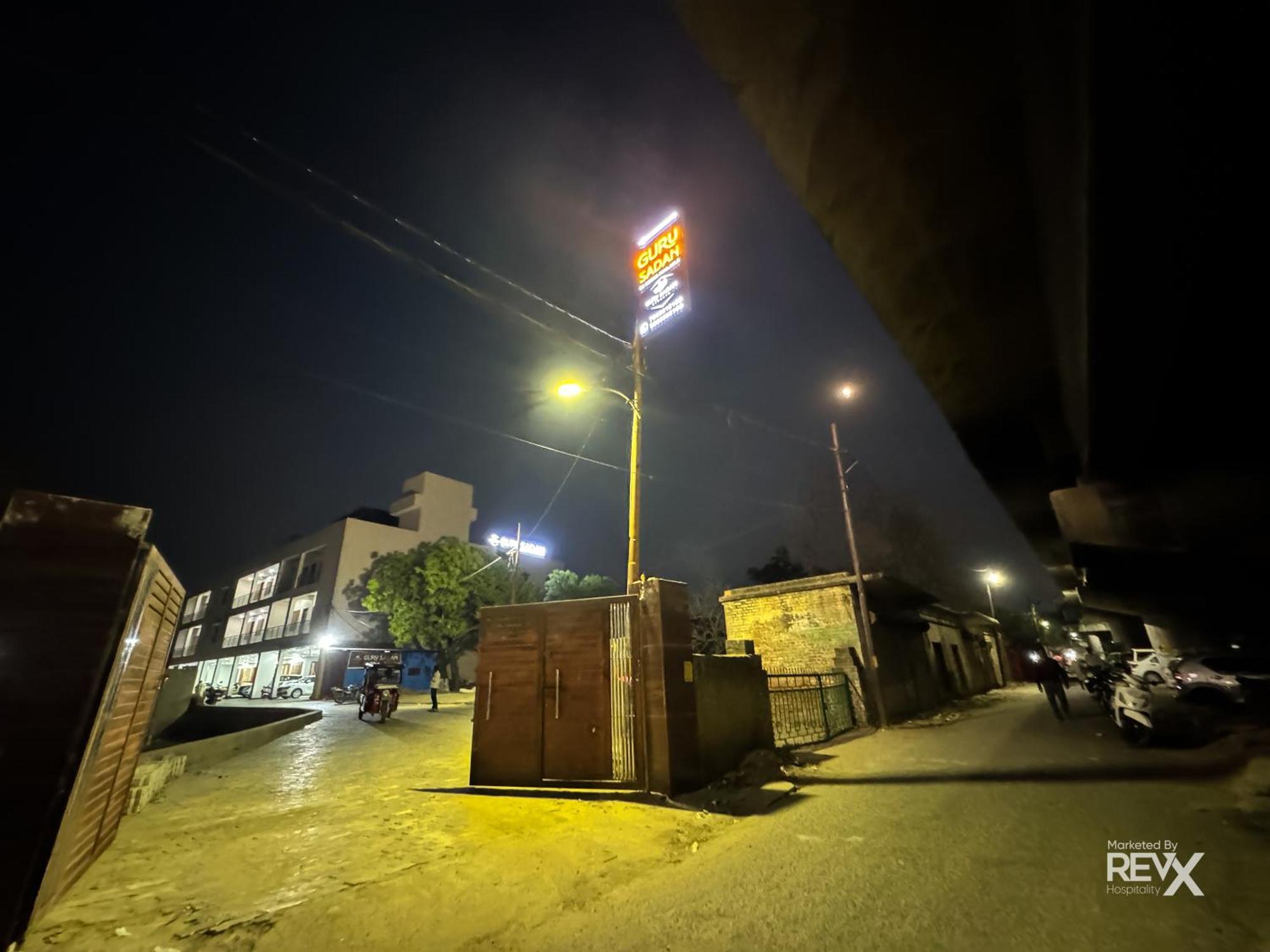 Guru Sadan A Luxe Stay Ayodhya المظهر الخارجي الصورة