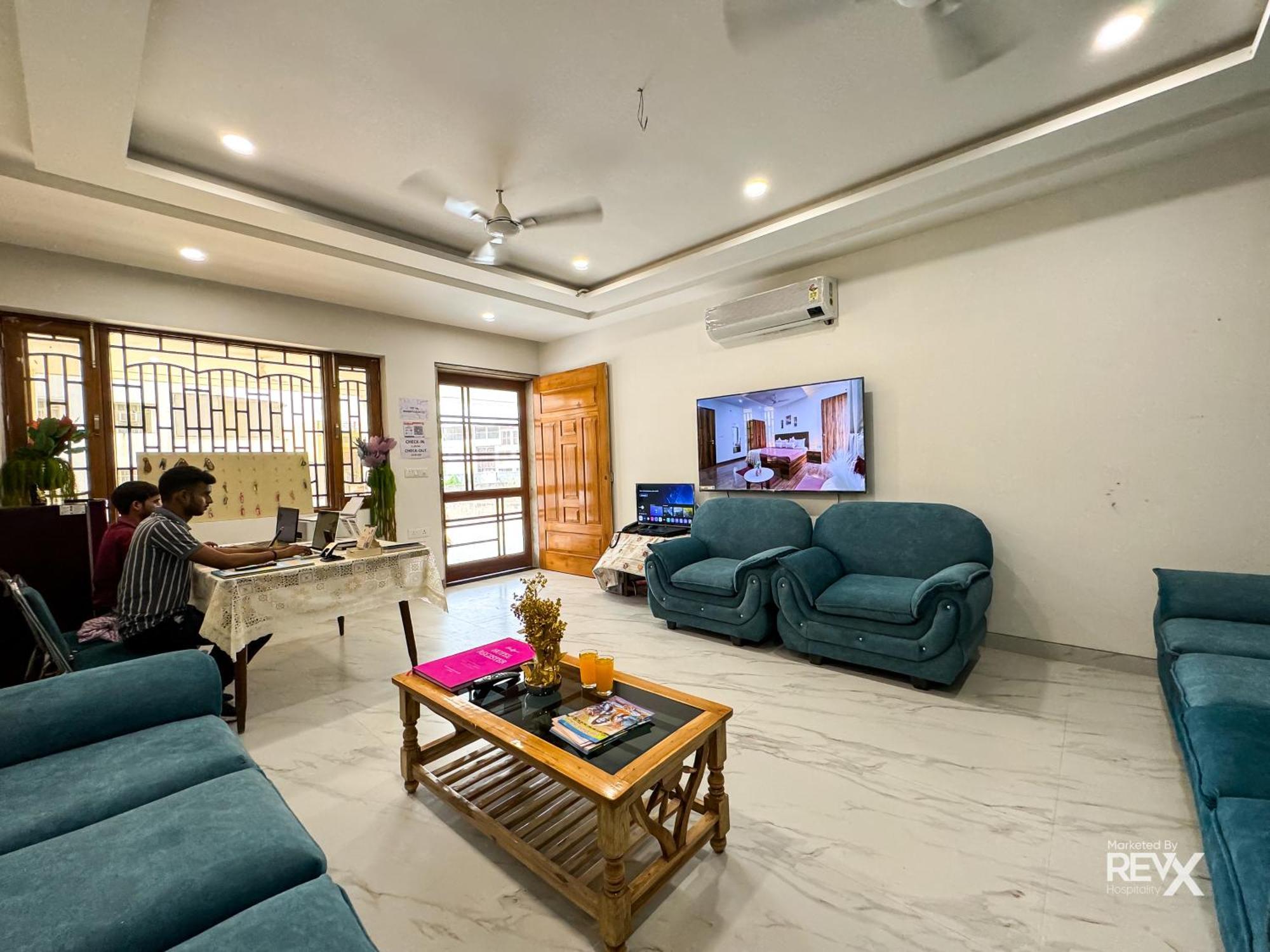 Guru Sadan A Luxe Stay Ayodhya المظهر الخارجي الصورة