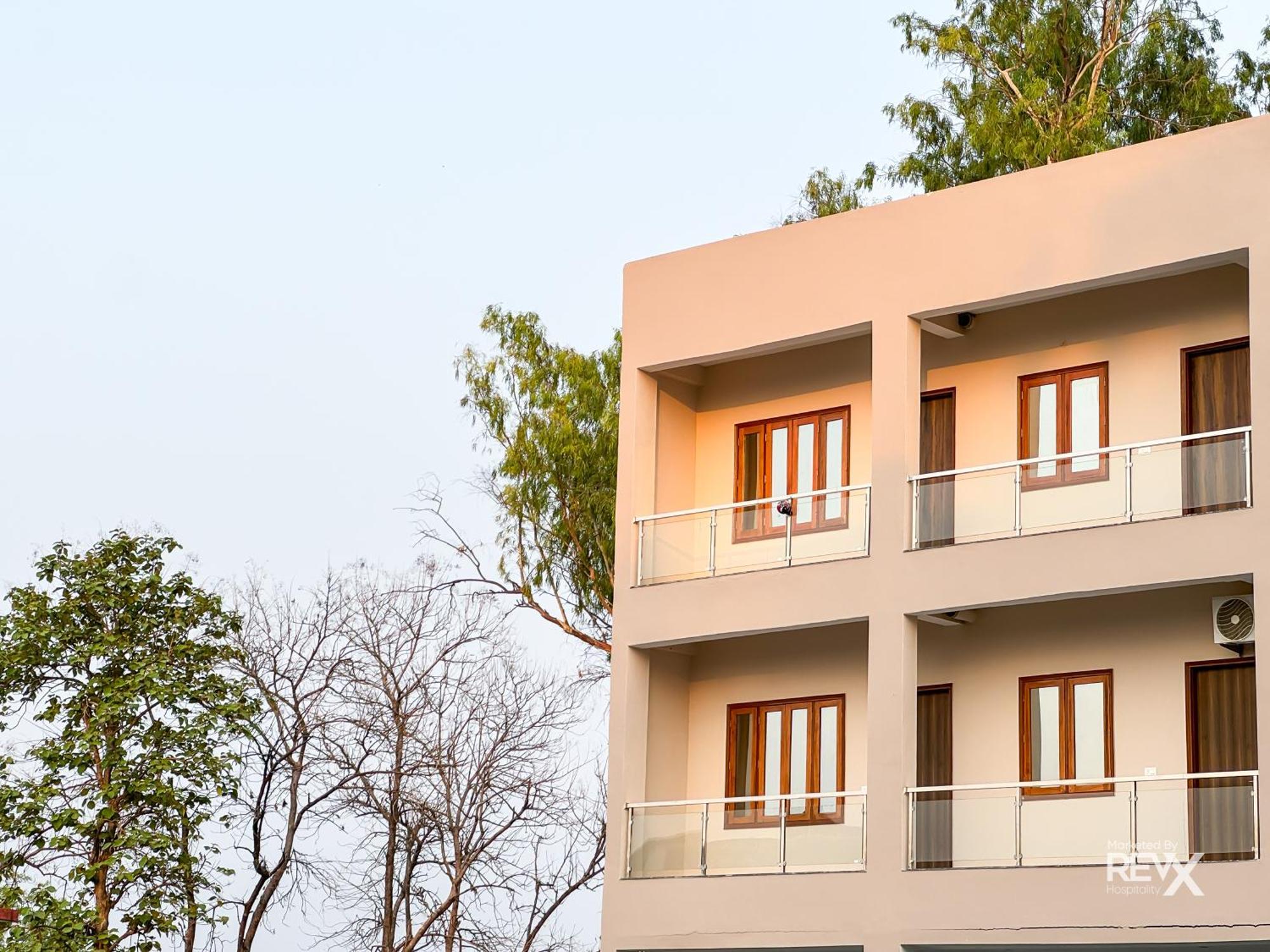 Guru Sadan A Luxe Stay Ayodhya المظهر الخارجي الصورة